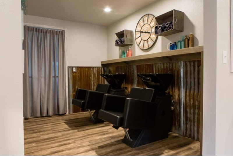 The Branding Iron Salon, beauty salon in Roseburg, OR, photo 6 of 10